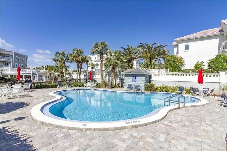 Hibiscus 303d - Two Bedroom Condo