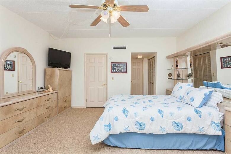 Island House E 225 - Two Bedroom Condo