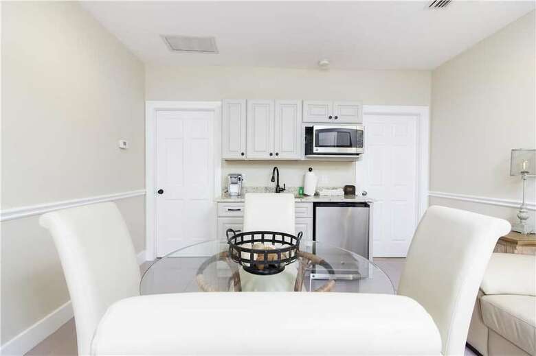 Prosper Suite - One Bedroom Condo