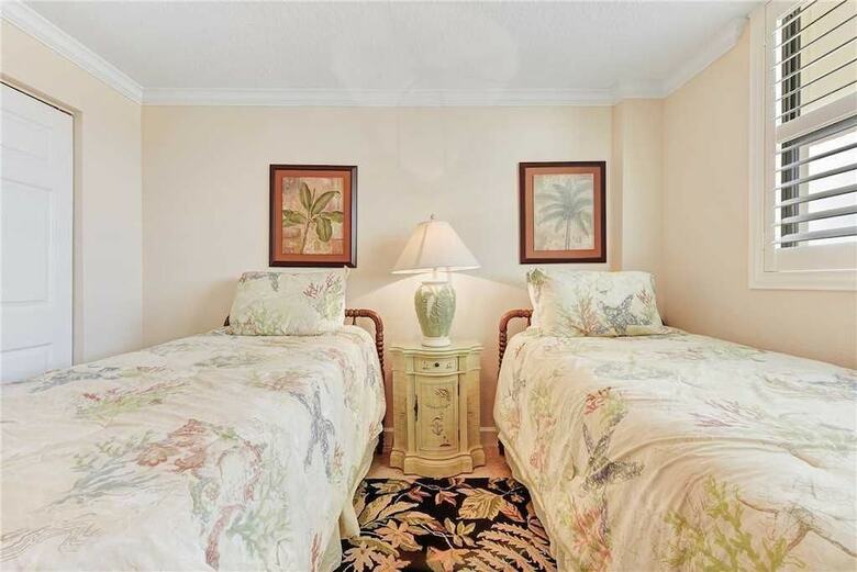 Sand Dollar I 105 - Three Bedroom Condo
