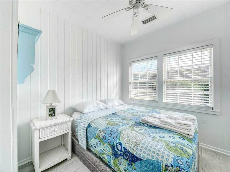 The Cali House - Four Bedroom Home