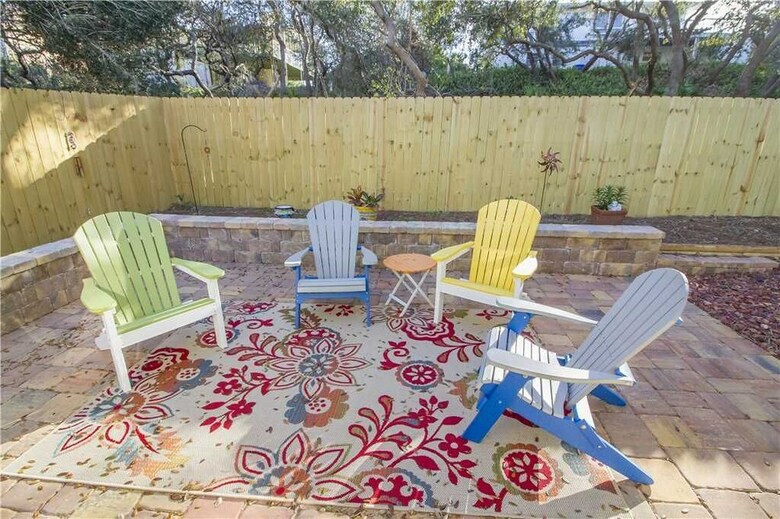Sun Kissed Cottage - Three Bedroom Home