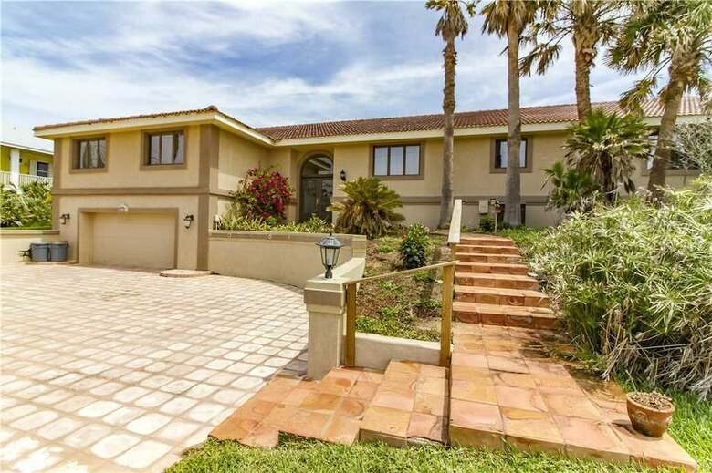 Dreaming Dunes - Four Bedroom Home
