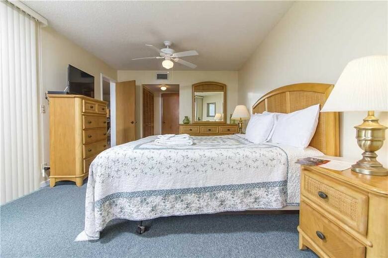 Hibiscus 203a - Two Bedroom Condo