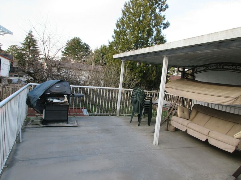 Quite House Near Vancouver Airport