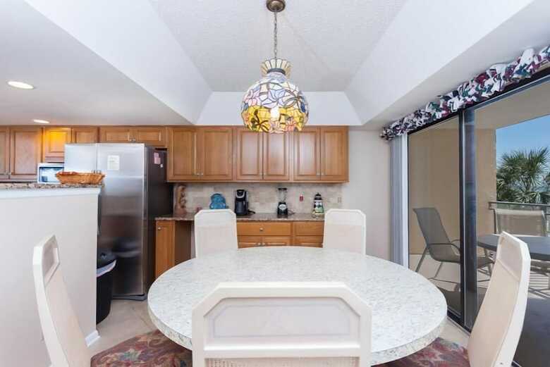 Windjammer 206 - Three Bedroom Condoeps 8