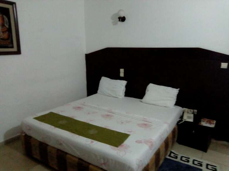 Hotel Le Senateur