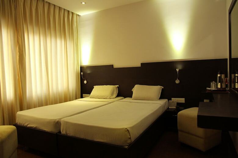 Gokulam Park Hotel