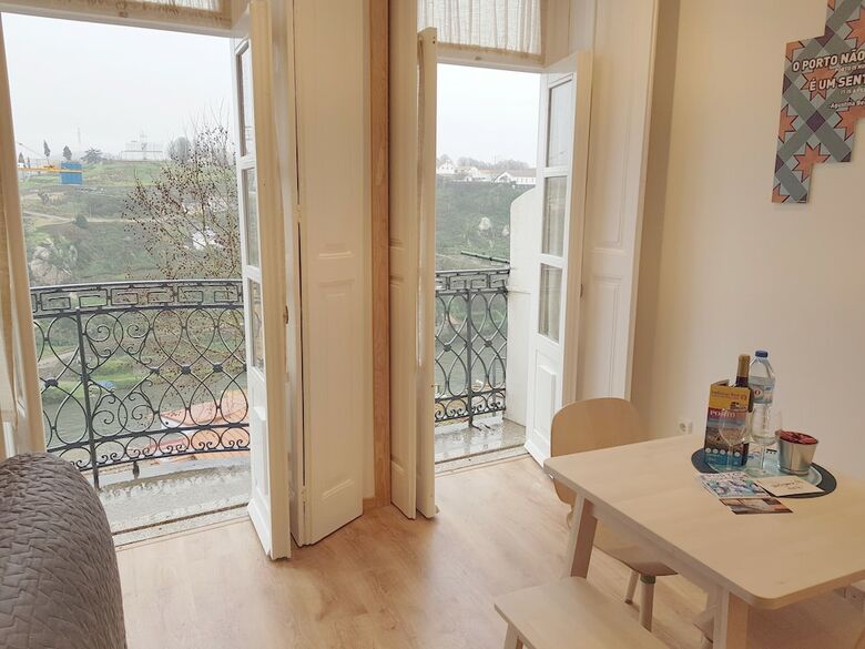 Apartamentos Fontainhas River Residence