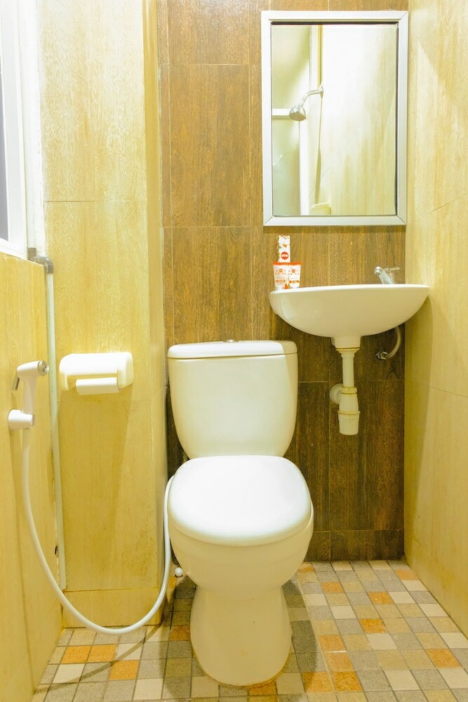 Hostal Oyo 354 32 Guest House