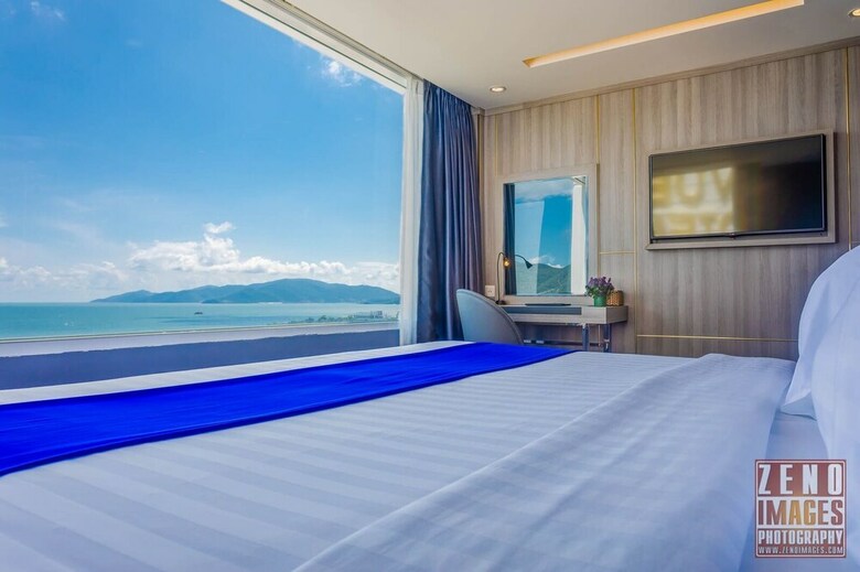 Truong Hotel