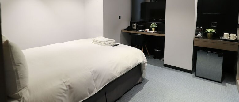 Slow Town Hotel