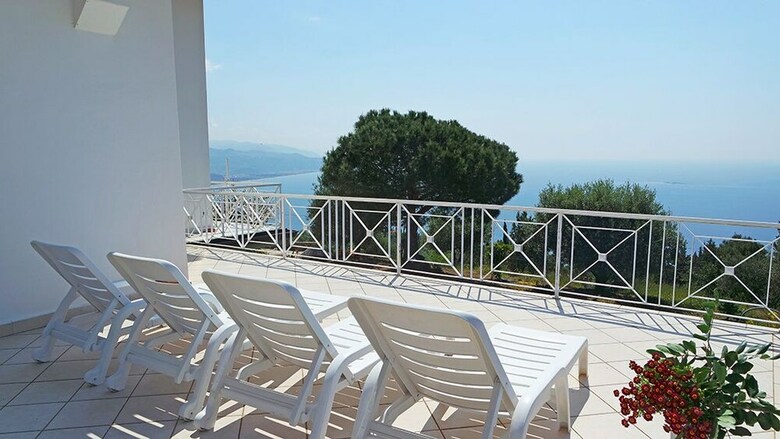 Villa Paola