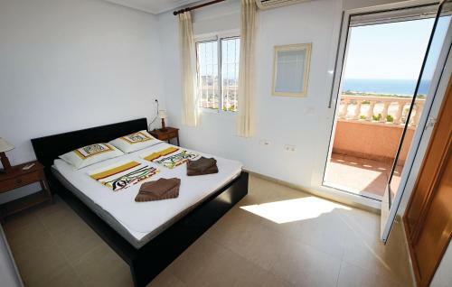 Holiday Home C.canarias 10-3, Blq.