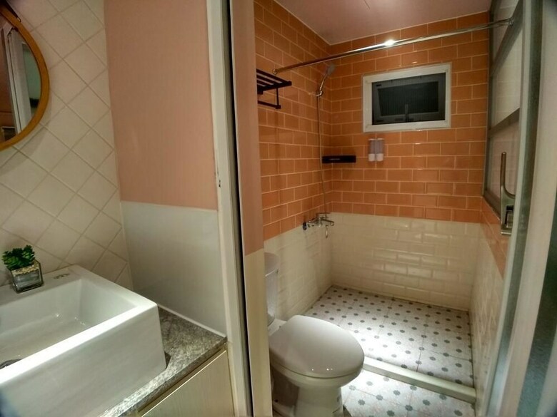 Hotel Itravel Hostel