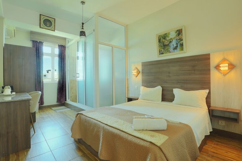 Hotel Ons Motel & Guest House