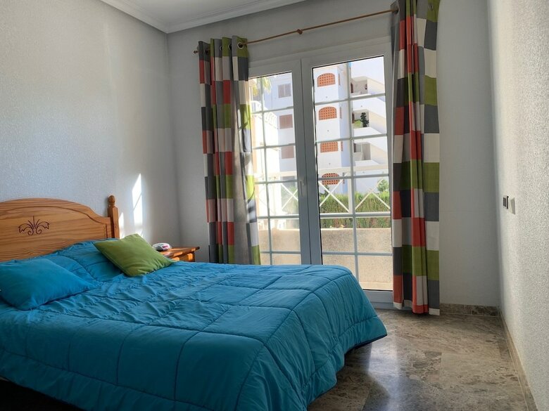 Sunny Apartment In Albir El Point