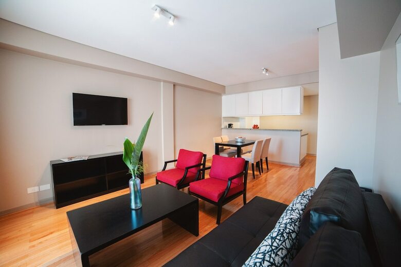 Hotel Arc Callao Studios & Suites