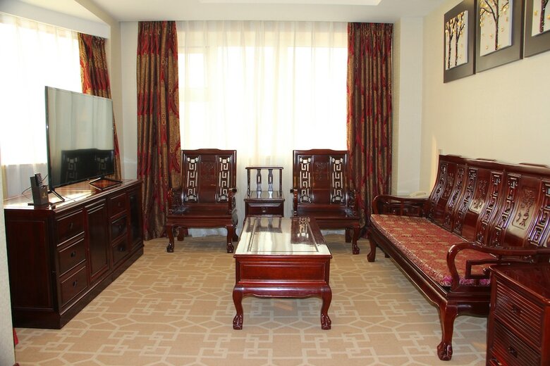 Golden Oasis Hotel