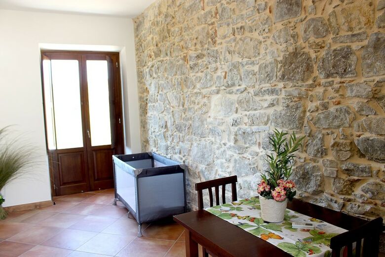 Villa Casale Acquaviva