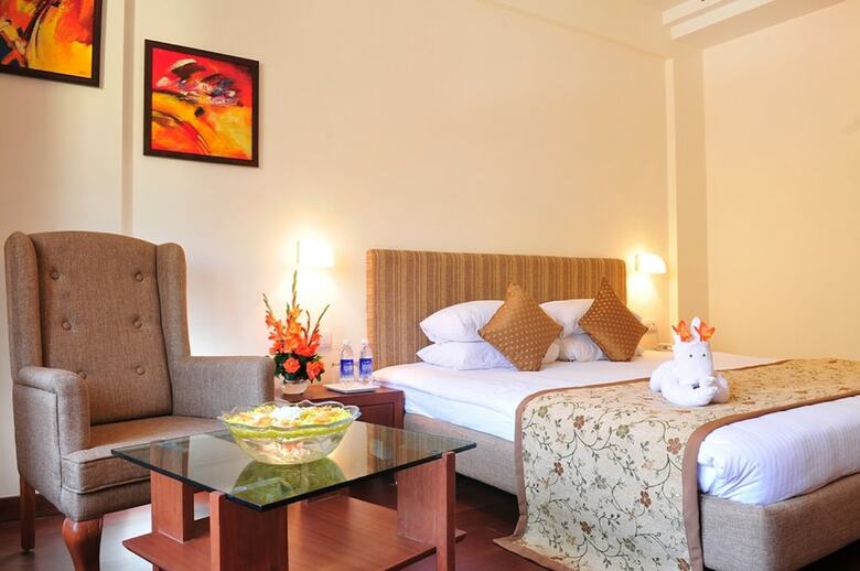 Hotel Cambay Resort Udaipur