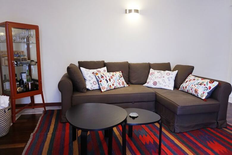 The Bonsai Apartment At Glamorous Chiado