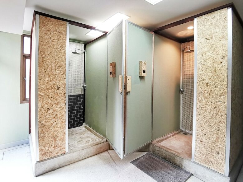 Hostal Foresttel Bkk - Hostel