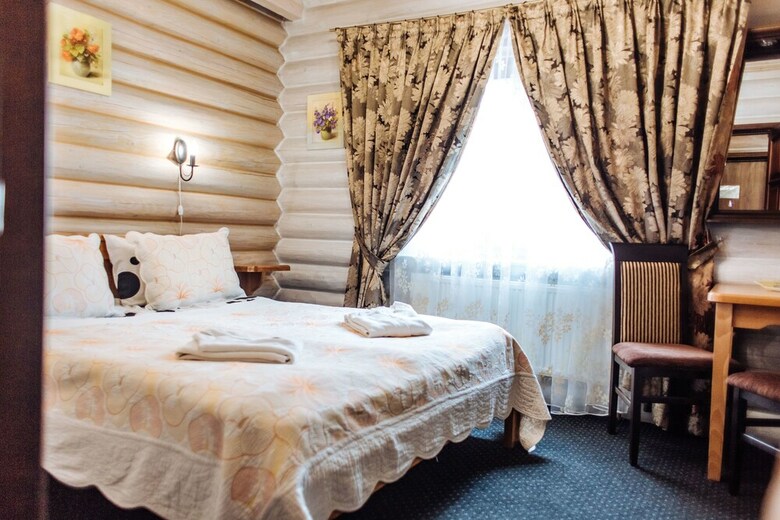 Hotel Vedmezhyi Dvir