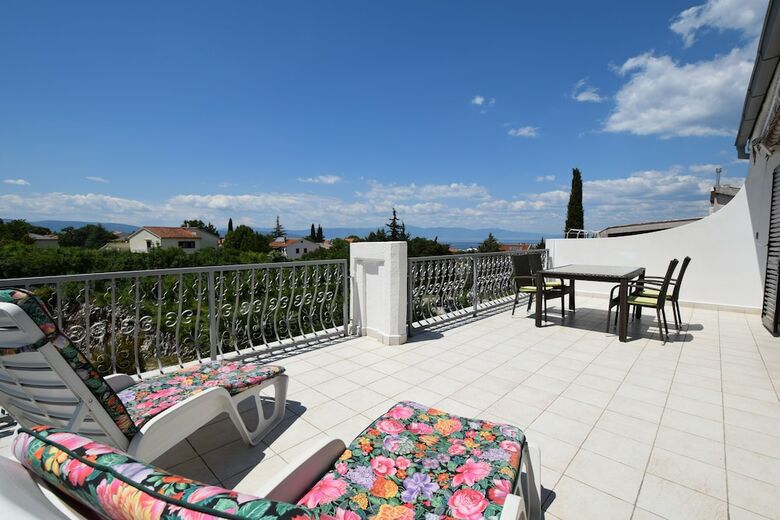 Apartment Visnja