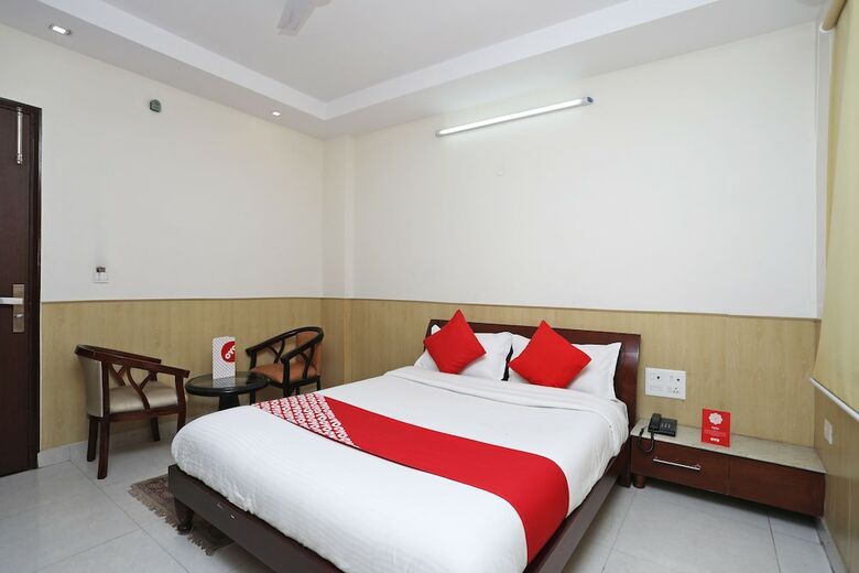 Oyo 2295 Hotel Razia Inn