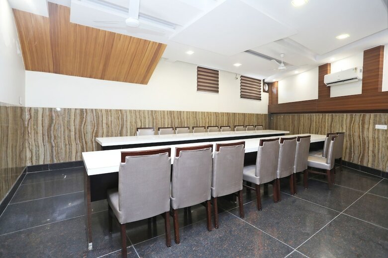 Oyo 2295 Hotel Razia Inn