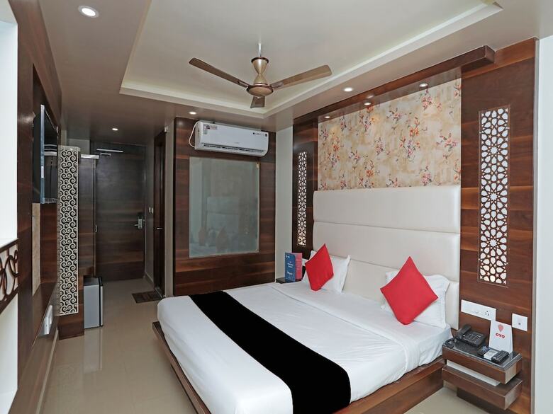 Capital O 26726 Hotel New Horizon