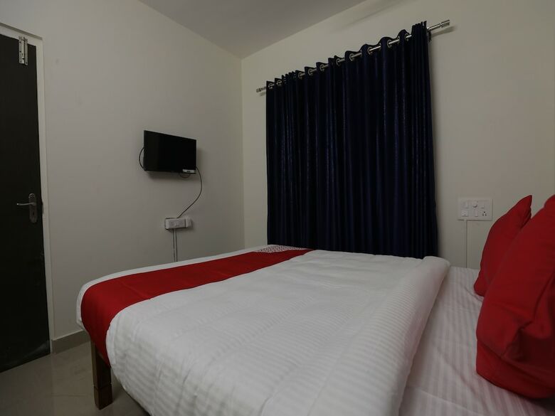 Apartamentos Oyo 22440 Rachana Boarding And Lodging
