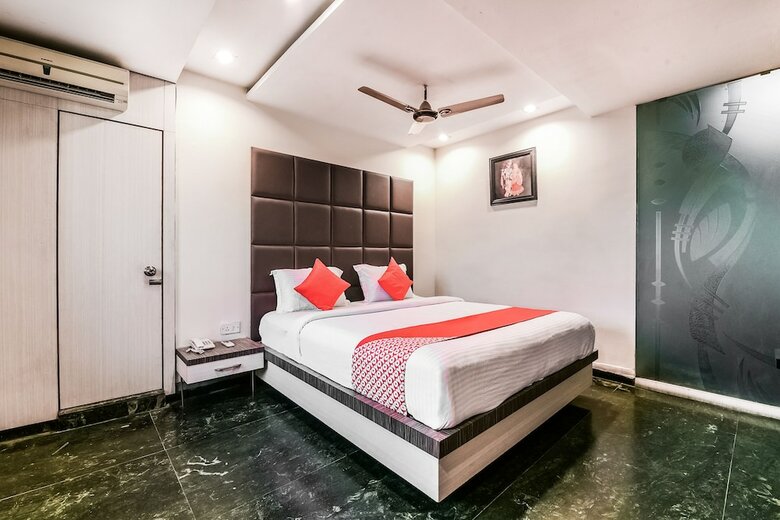 Oyo 6285 Hotel Ar Grand