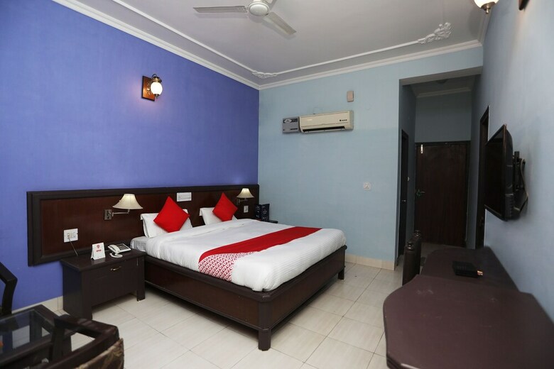 Oyo 19514 Hotel Park Regency