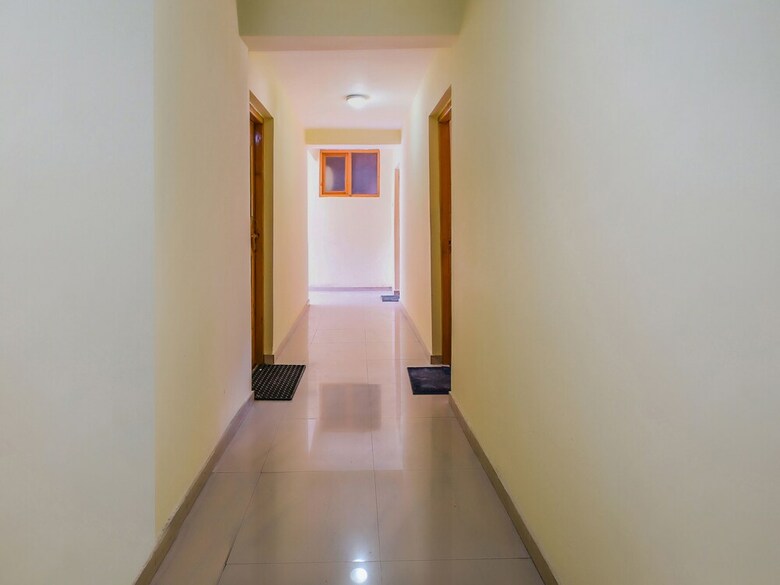 Hotel Oyo 23371 Solang Holiday Inn