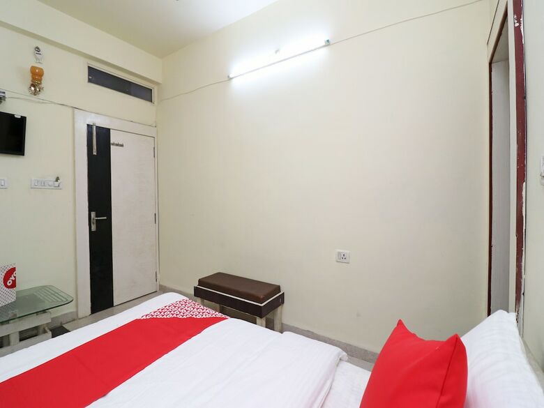 Oyo 24119 Hotel Rama Krishna