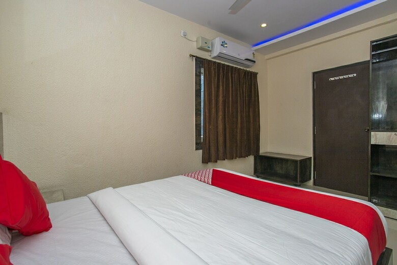 Hotel Oyo 26197 Pride Suites