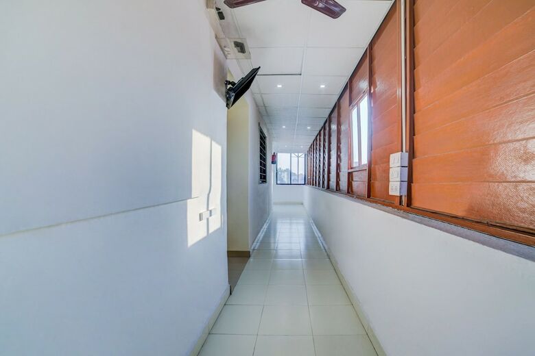 Hotel Oyo 24282 Sai Lodging