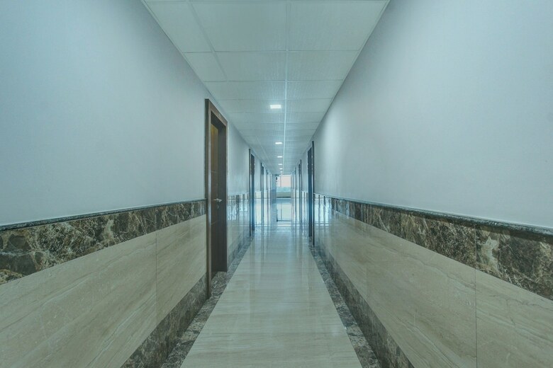 Hotel Oyo 26981 Sharan Residency