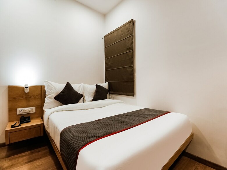 Hotel Oyo 22680 Flagship Comfort Medows