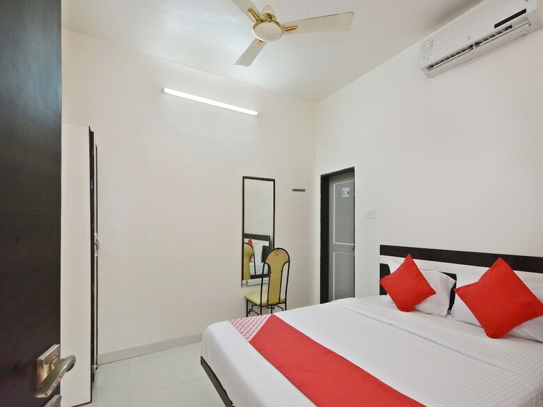 Hotel Oyo 26954 Vishwas Gadh Resort