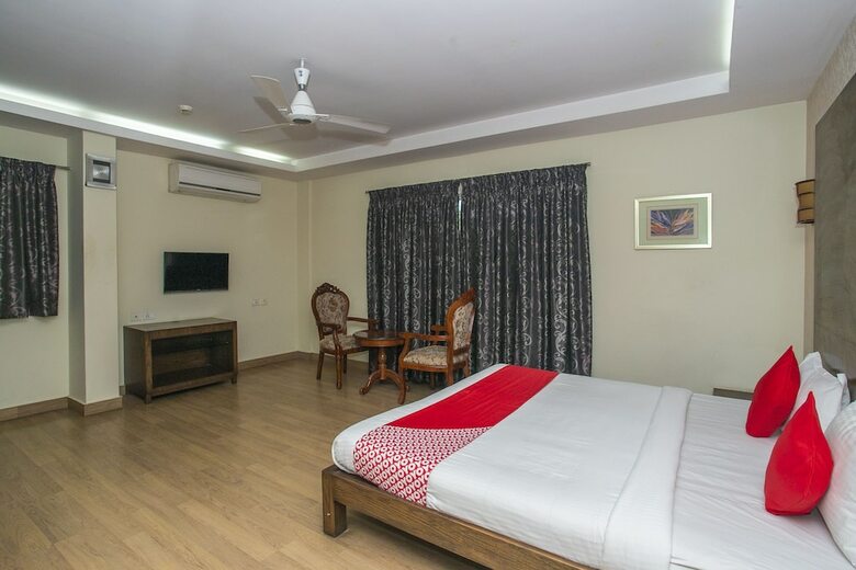 Hotel Oyo 27859 Agi Dynasty Suites
