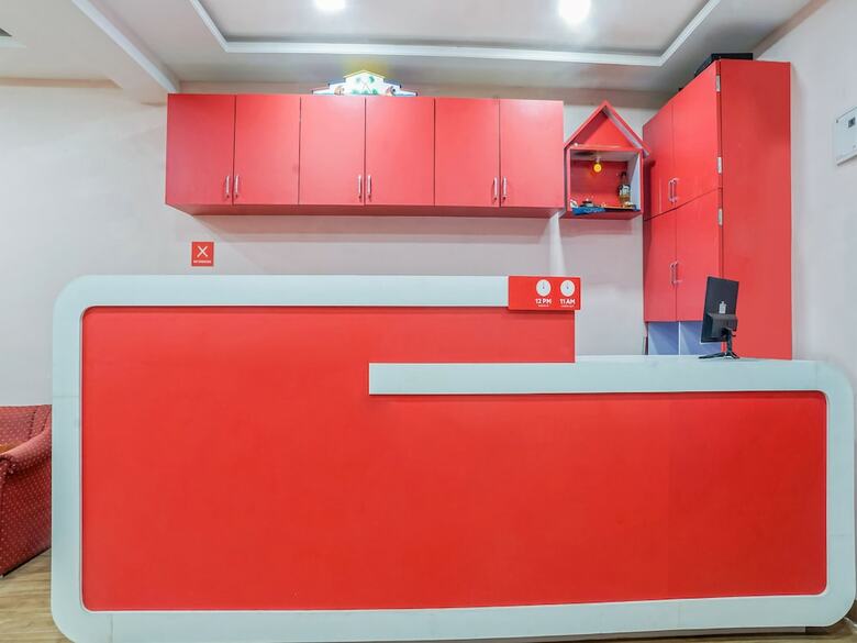 Oyo 25095 Hotel Valley View Residency