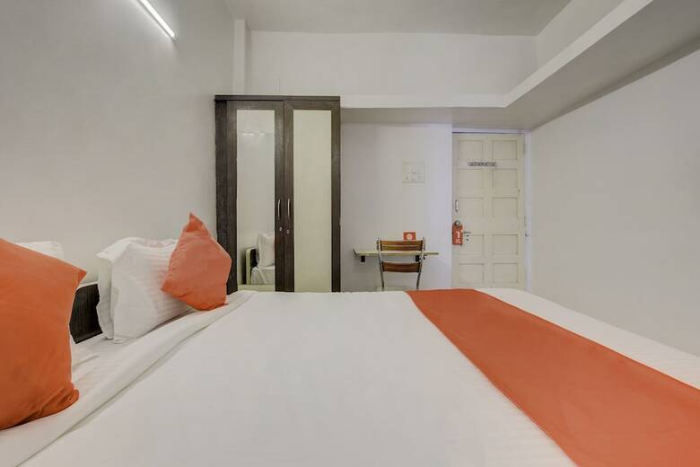Oyo 24982 Hotel G Residency
