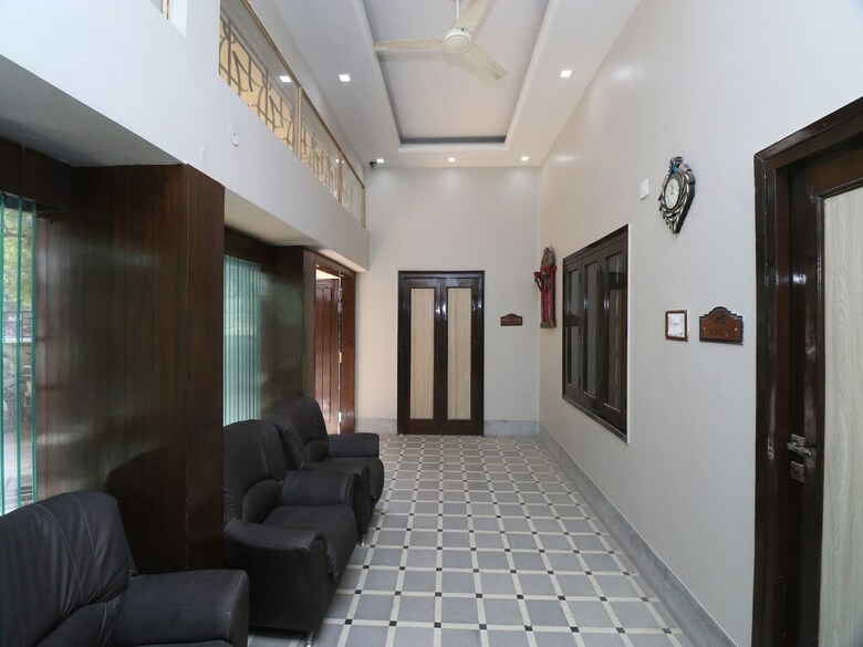 Hotel Oyo 23662 Harmony