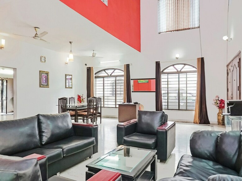 Hotel Oyo 23249 Finesse International