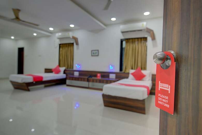 Hotel Oyo 27740 Anantha Residency