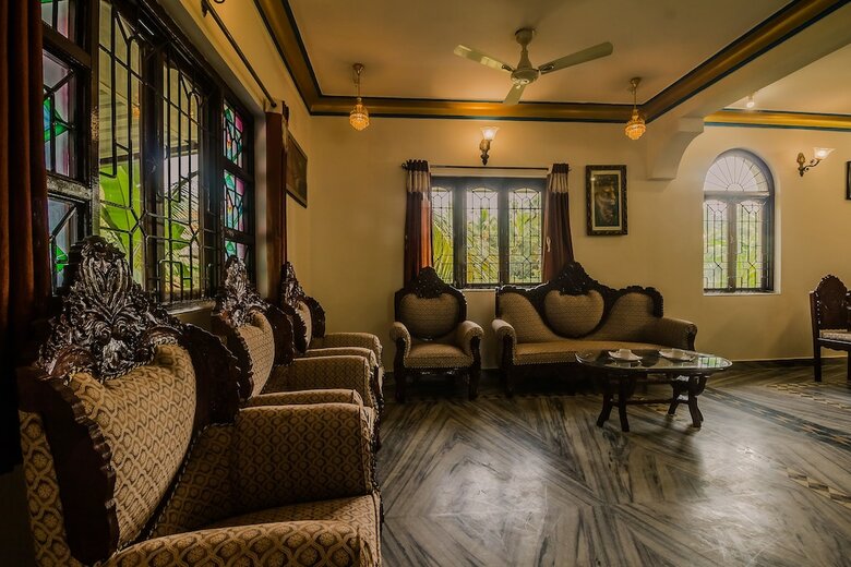 Oyo 24035 Home La Indiana Morjim