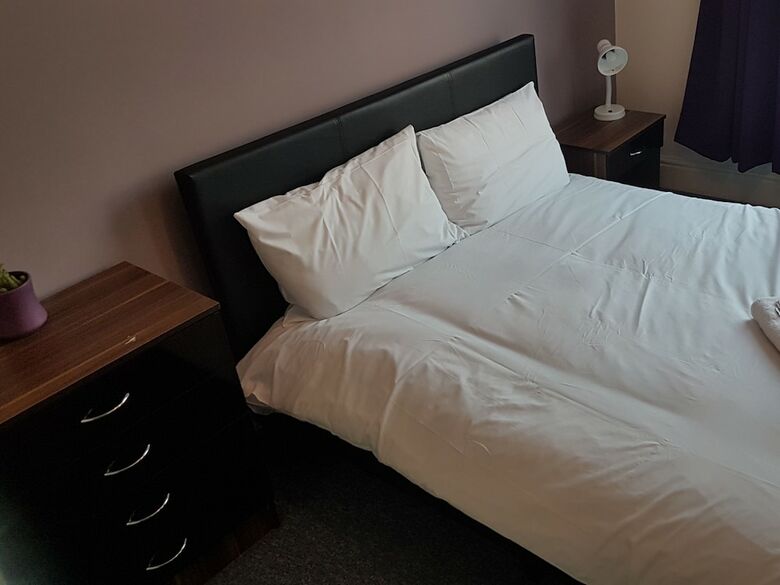 Hotel Bramshott Budget Rooms
